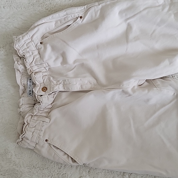 Zara jeans - Picture 1 of 3